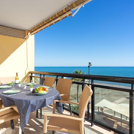 3 Bedroom, Sea Front & Sea View, Plunge Pool Фуэнхирола Экстерьер фото