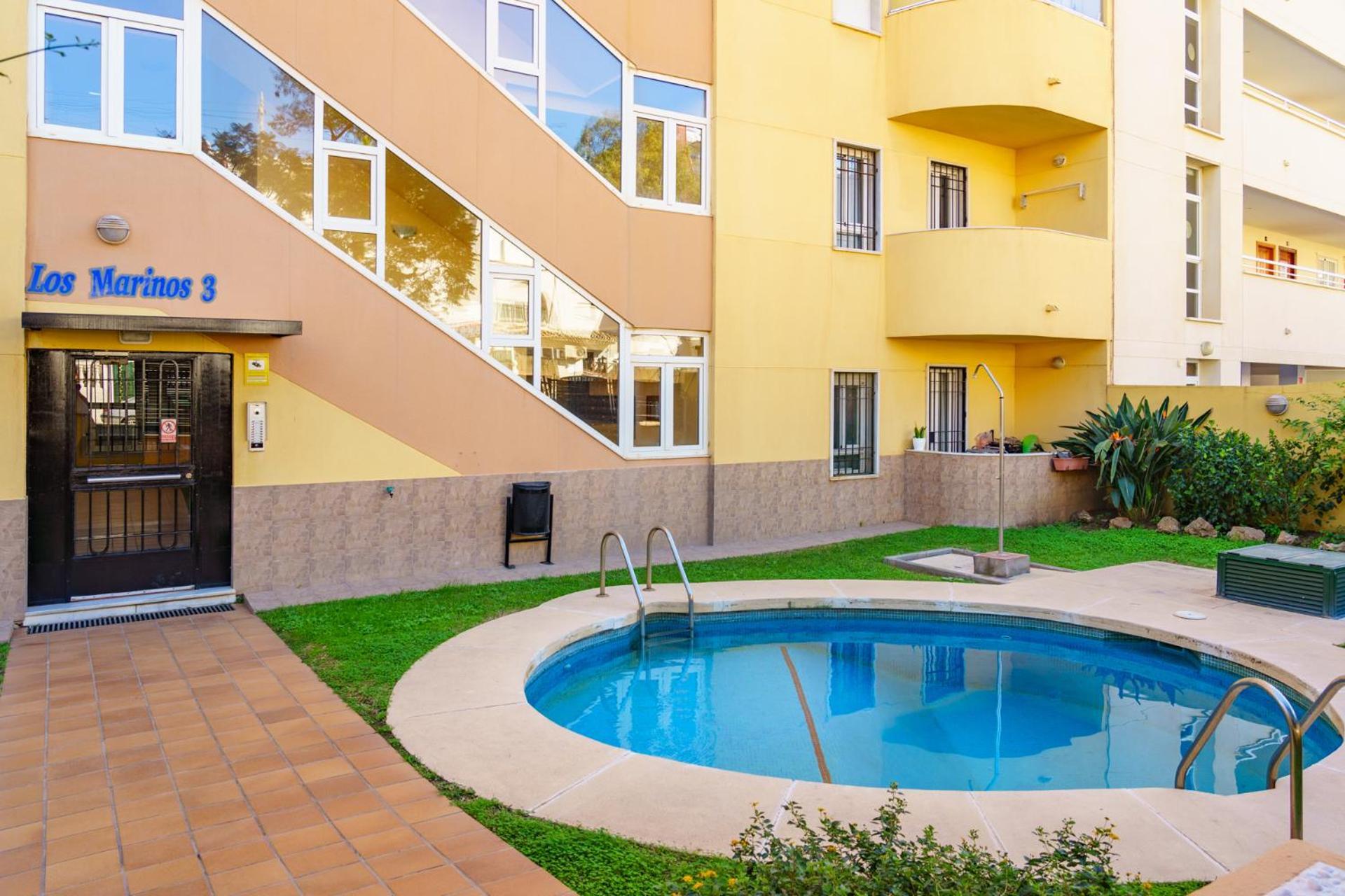 3 Bedroom, Sea Front & Sea View, Plunge Pool Фуэнхирола Экстерьер фото
